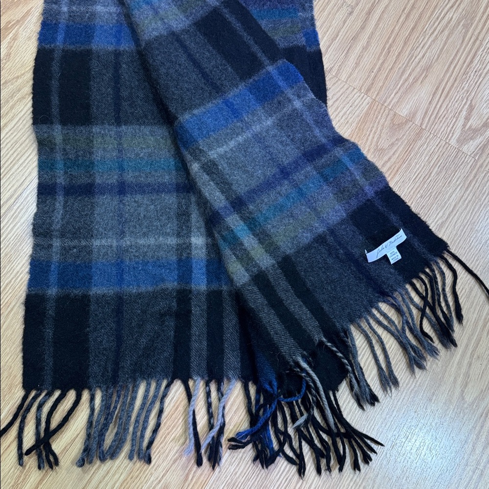JOHN W NORDSTROM ✨ 100% cashmere classic plaid super soft scarf fringe unisex